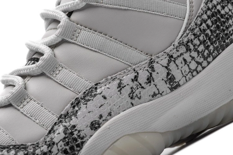 Jordan Bone Low Light 11 Retro  Snake CD6846-002 0414